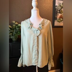 CeCe Ruffled Blouse - Soft Green